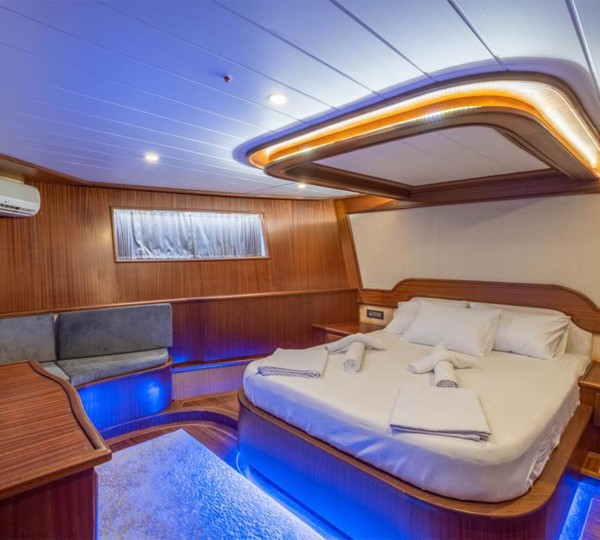 COMPASS Yacht Charter Details, Fethiye Shipyard CHARTERWORLD Luxury